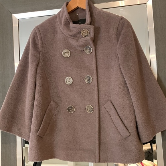 Elie Tahari Jackets & Blazers - Elie Tahari short coat